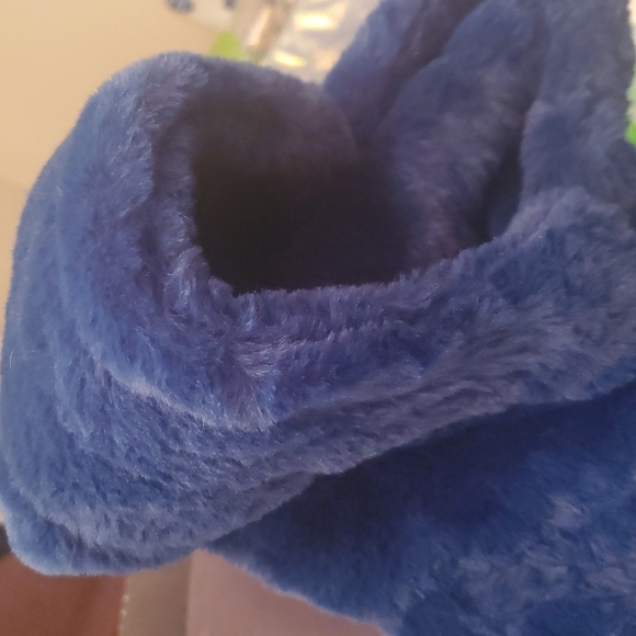 Nwt ugg mandy faux fur jacket deep teal - Picture 6 of 9